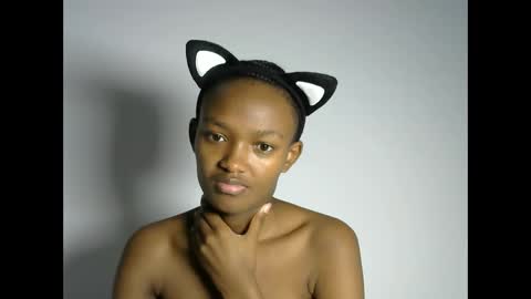 Pretty doll online show from February 2026 06:20:02 PM