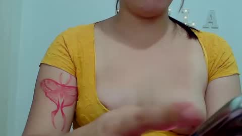 Snapshot of pretty_stela chatting on March 2025 12:26:02 PM pretty stela online show from March 2025 12:26:02 PM