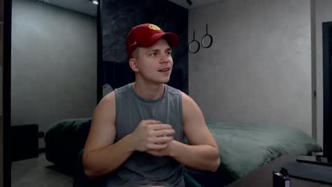 Snapshot of pretty_sweety chatting on February 2025 03:53:01 AM Justin online show from February 2025 03:53:01 AM