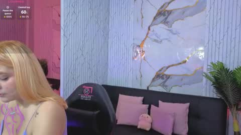 pretty_tay online show from June 2026 11:35:01 AM