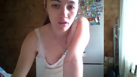 Snapshot of prettybella_7 chatting on July 2026 08:21:01 AM Bella online show from July 2026 08:21:01 AM