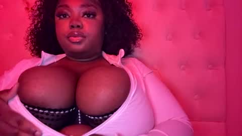 prettyblackbitchh online show from July 2026 11:01:02 AM