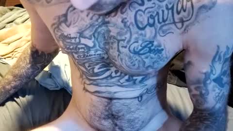 Snapshot of prettyboytatted69 chatting on February 2025 09:04:02 AM Prettyslangin69 FYPM online show from February 2025 09:04:02 AM