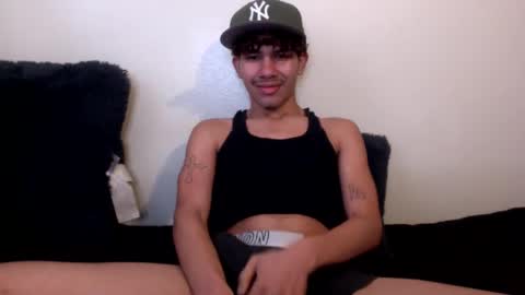 prettyboytbh online show from December 2024 06:42:01 PM