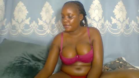 SHANIA online show from December 2025 08:45:02 AM