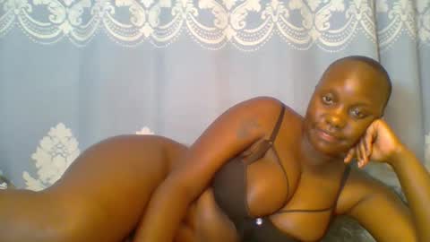 SHANIA online show from April 2026 07:07:02 PM