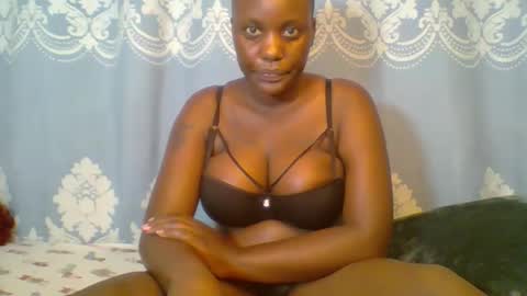 SHANIA online show from April 2026 10:47:02 AM