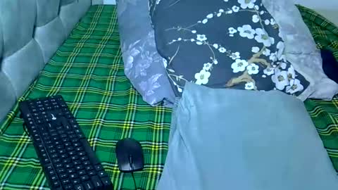 Prettiesexxy online show from February 2026 12:26:02 AM