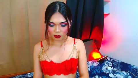 Snapshot of prettyiziets chatting on February 2025 02:17:02 AM prettyiziets online show from February 2025 02:17:02 AM