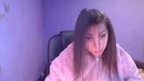 prettyjulliette online show from January 2025 09:07:01 AM