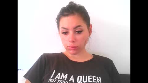 prettyjulliette online show from September 2025 11:53:02 AM