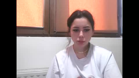Snapshot of prettyjulliette chatting on January 2026 12:43:01 PM prettyjulliette online show from January 2026 12:43:01 PM