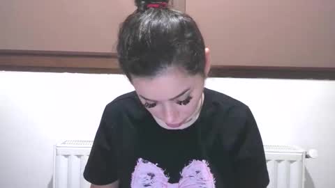 Snapshot of prettyjulliette chatting on February 2026 04:25:01 PM prettyjulliette online show from February 2026 04:25:01 PM