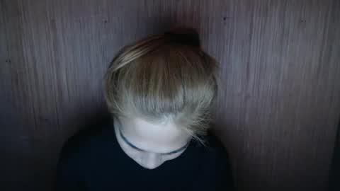 Kate online show from March 2025 08:22:01 PM