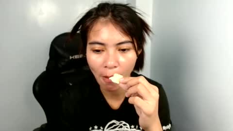 prettylittle_lady online show from June 2026 12:55:02 AM