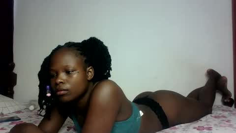 Snapshot of prettymelly_ chatting on March 2025 10:09:01 AM Melly online show from March 2025 10:09:01 AM