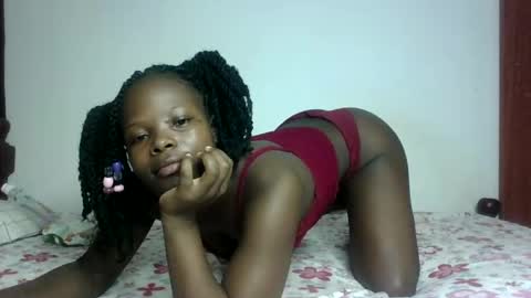 Snapshot of prettymelly_ chatting on March 2025 01:42:02 AM Melly online show from March 2025 01:42:02 AM