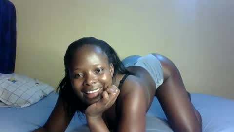 Snapshot of prettymelly_ chatting on September 2025 06:19:02 PM Melly online show from September 2025 06:19:02 PM