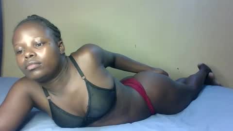 Snapshot of prettymelly_ chatting on October 2025 11:24:01 AM Melly online show from October 2025 11:24:01 AM