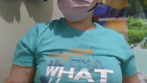 Nhing online show from October 2025 02:03:01 PM