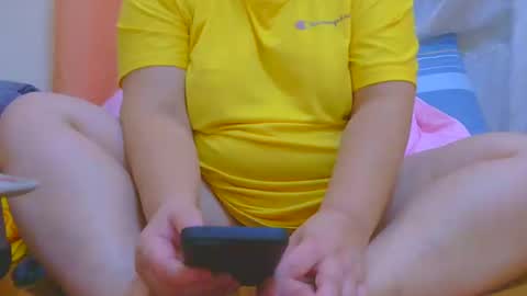 Nhing online show from October 2025 02:56:02 PM