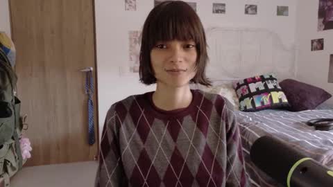 Juli online show from March 2026 07:06:01 PM