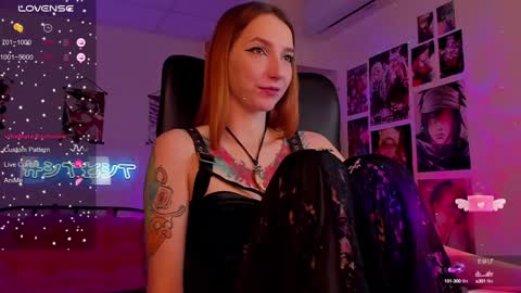 Snapshot of prettyreckess chatting on December 2024 08:03:02 AM Mila -NONUDE MODEL online show from December 2024 08:03:02 AM