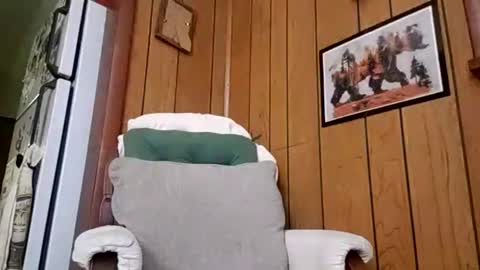 prettysolidd7 online show from December 2024 11:36:01 PM