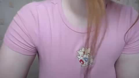 Snapshot of prettyvalerii_ chatting on May 2026 09:27:02 AM Valeri online show from May 2026 09:27:02 AM