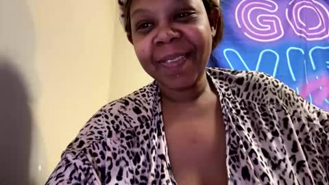 Snapshot of prettyworld24 chatting on January 2025 03:46:01 AM prettyworld24 online show from January 2025 03:46:01 AM
