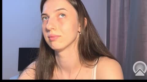 prettyyy_angel online show from September 2025 02:21:01 PM