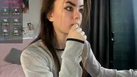 Kitty online show from December 2025 01:32:01 AM