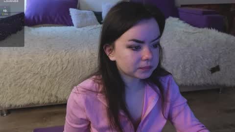 Kitty online show from April 2026 02:23:01 AM