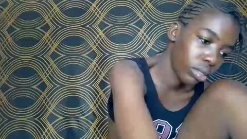 prettyzuzu online show from November 2025 08:13:01 AM