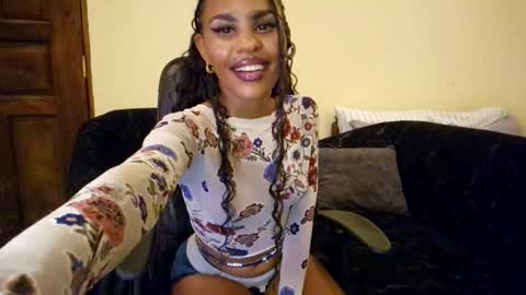 priceless_sexy online show from March 2026 11:33:01 PM