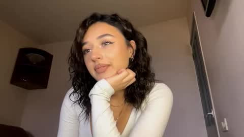 Sofi online show from December 2025 12:21:02 PM