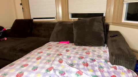 Princess Arii online show from December 2025 04:18:02 AM