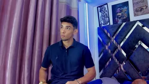 prince_arthur77 online show from September 2025 01:04:01 PM