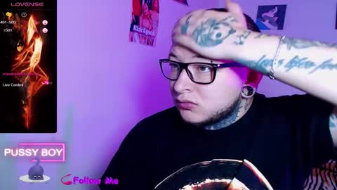 Snapshot of prince_ftm1 chatting on October 2025 12:16:01 PM Prince online show from October 2025 12:16:01 PM