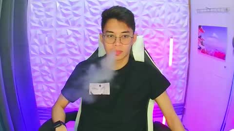 prince_harrison online show from November 2025 05:01:02 PM