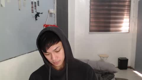 Prince Adrian online show from November 2025 08:00:02 AM