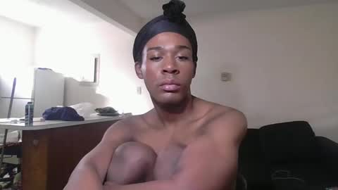 princeofmisfit online show from November 2025 07:52:02 PM