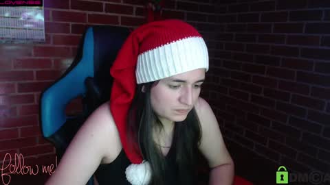 Snapshot of princesa_leia_zathur chatting on December 2024 11:49:02 PM Leia online show from December 2024 11:49:02 PM