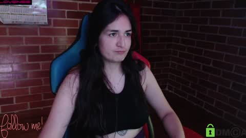 Snapshot of princesa_leia_zathur chatting on December 2024 09:47:02 PM Leia online show from December 2024 09:47:02 PM