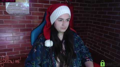 Snapshot of princesa_leia_zathur chatting on December 2024 12:03:01 PM Leia online show from December 2024 12:03:01 PM