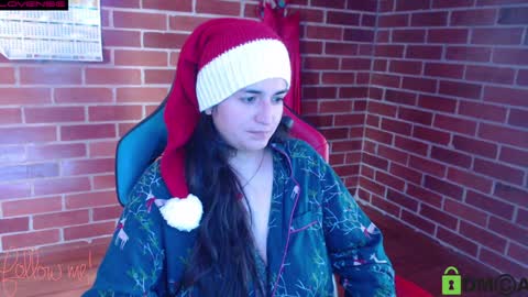 Snapshot of princesa_leia_zathur chatting on December 2024 03:04:01 PM Leia online show from December 2024 03:04:01 PM