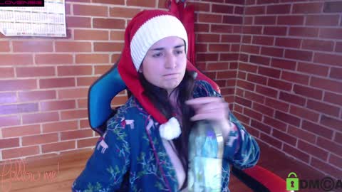 Snapshot of princesa_leia_zathur chatting on December 2024 06:08:01 PM Leia online show from December 2024 06:08:01 PM