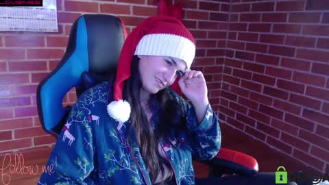 Snapshot of princesa_leia_zathur chatting on December 2024 08:04:02 PM Leia online show from December 2024 08:04:02 PM