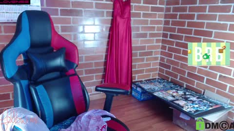 Snapshot of princesa_leia_zathur chatting on January 2025 04:39:01 PM Leia online show from January 2025 04:39:01 PM