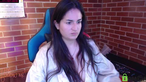Snapshot of princesa_leia_zathur chatting on January 2025 01:36:01 PM Leia online show from January 2025 01:36:01 PM